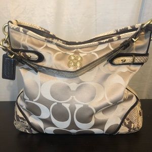 Coach Collette signature tote